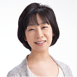 平岩理緒氏