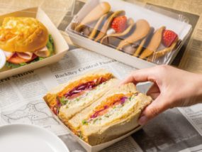 紙とプラのハイブリッド容器特集